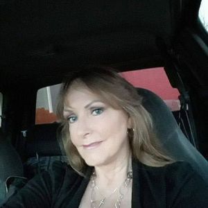 Meet your Posher, Frances